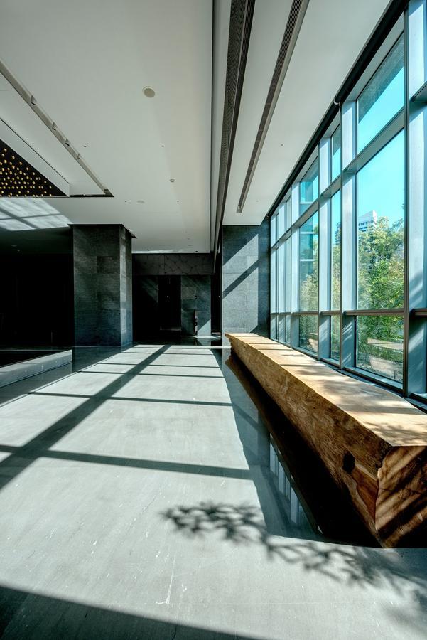 Silks Club Hotel Каосюн Екстериор снимка Interior of the museum